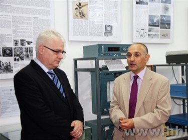 Posjet Predsjednika Ive Josipovića HHI-u 03