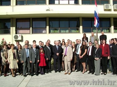 Posjet Predsjednika Ive Josipovića HHI-u 11
