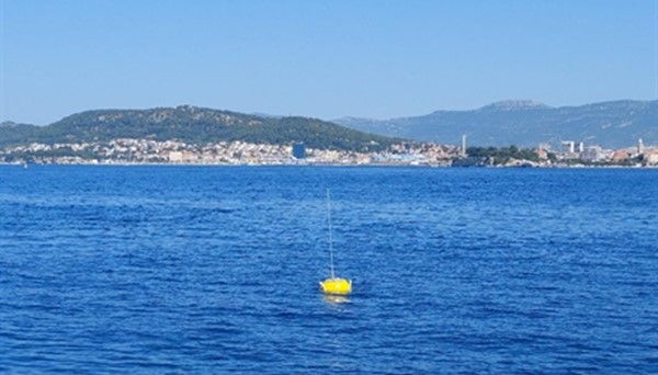 Waverider buoy installed in Brački Kanal