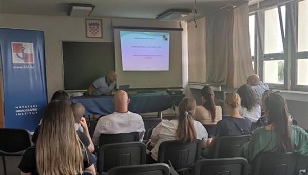 Students from the University Department of Forensic Sciences, module Forensics and National Securities, visit the Hydrographic Institute of the Republic of Croatia