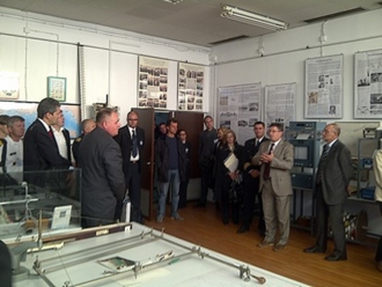 Adriatic 11 - Presentation of ADRIAGIS application and Study on Places of Refuge