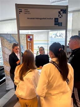 Hrvatski hidrografski institut sudjelovao na Danu karijera Pomorskog fakulteta u Splitu