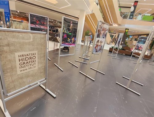 HHI and Jedinstvo: a fusion of hydrographic endeavour and cultural heritage