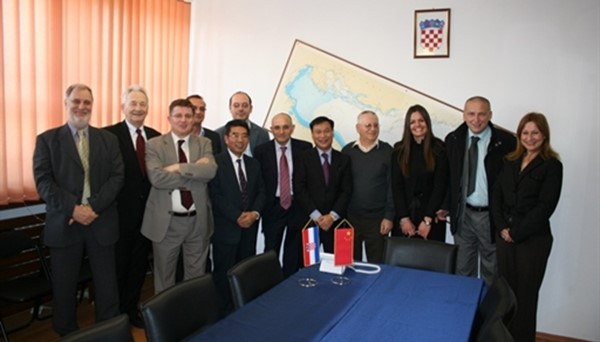 Posjet Veleposlanstva Narodne Republike Kine gradu Splitu i  Hrvatskom hidrografskom institutu