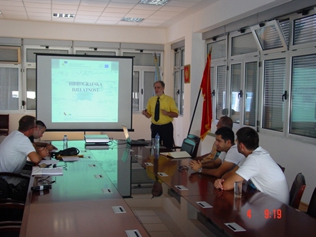 IPA - training of HI-M for hydrographic measurement of marinas by HHI